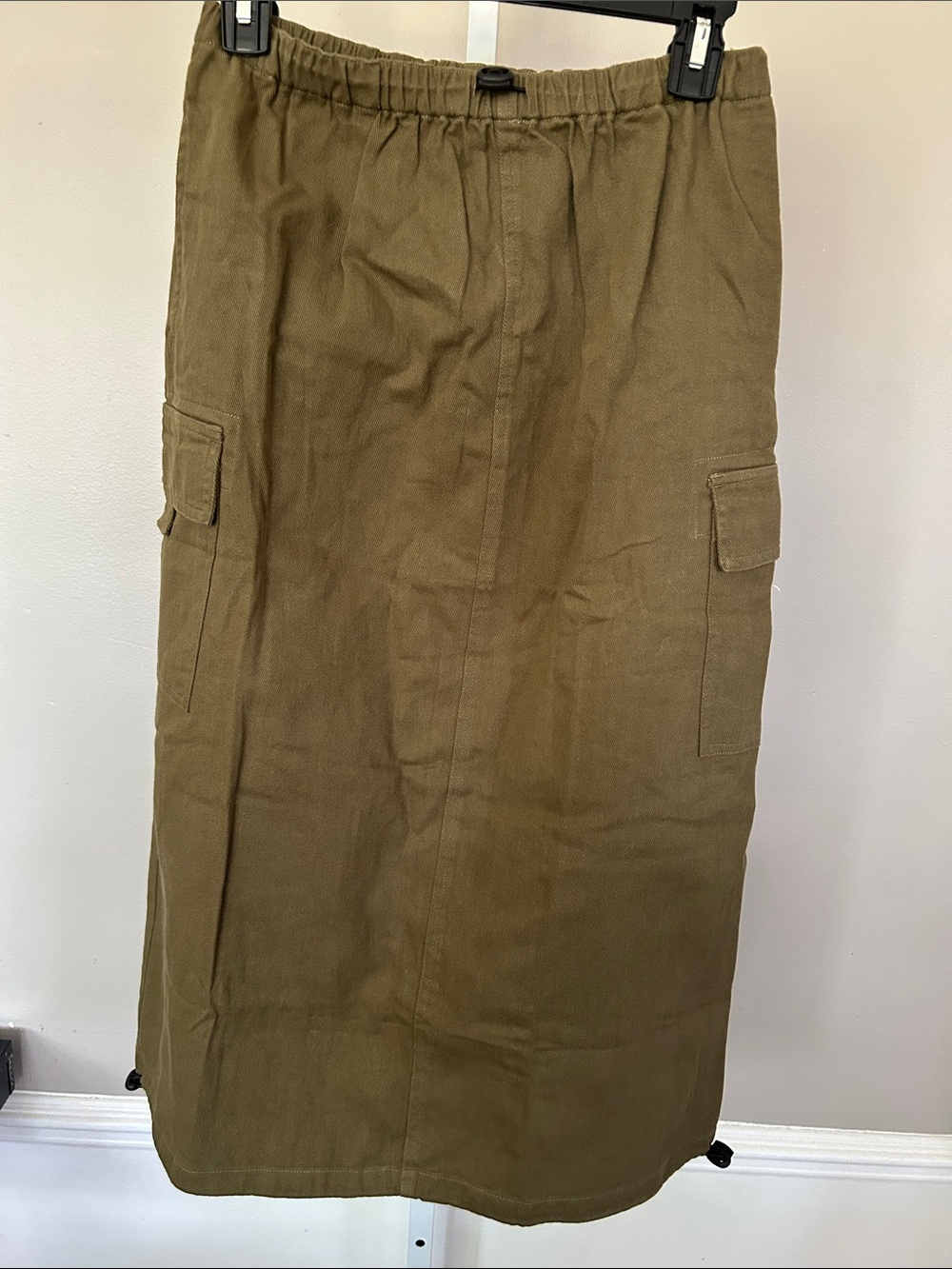 Signature8 Olive Cargo Skirt with Brand Tag